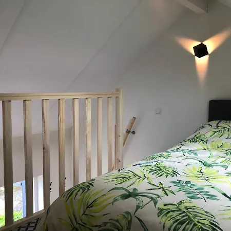 Flora's Bed & Breakfast Landsmeer