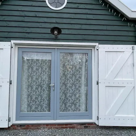 Flora's Отель типа 