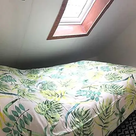 Flora's Bed & Breakfast Landsmeer