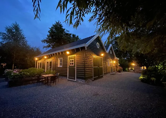 Flora's Bed and breakfast Landsmeer