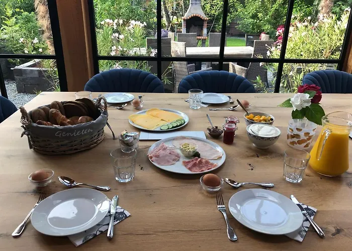 Flora's 3* Landsmeer